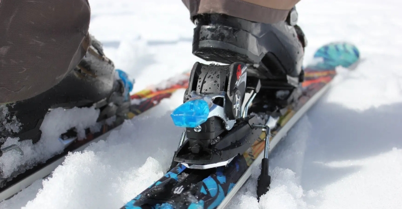 Ski met binding voor skiles en skiverhuur in Winterberg
